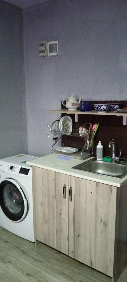 A Cozy Bedsit! Apartment Tashkent Ngoại thất bức ảnh
